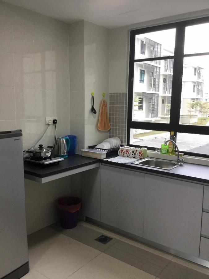 The Meadow Park Appartement Kampar Buitenkant foto